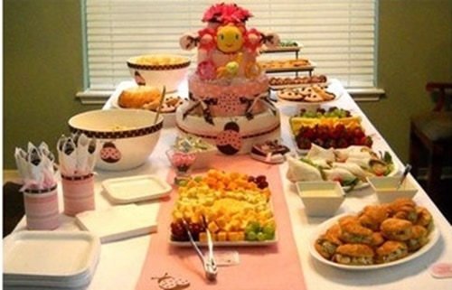 Ideias de decoração de chá de fraldas rosa e marrom