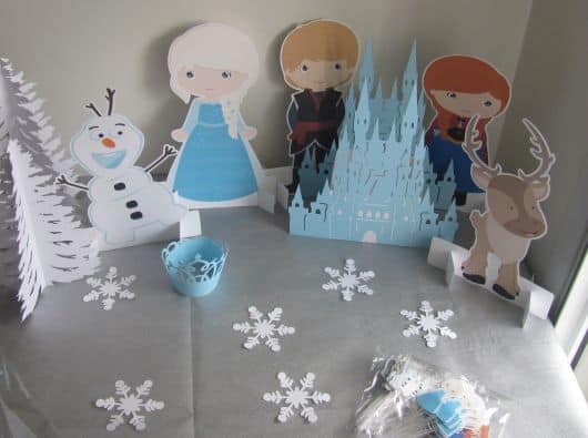 Decoração de Festa Frozen com papel