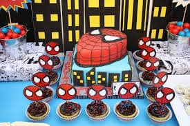 bolo e doces do homem aranha