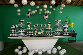 Ideias de decoração de Festa de futebol com bolas
