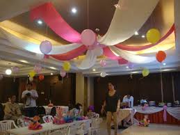 Fotos de decoração de festa Lalaloopsy em salão