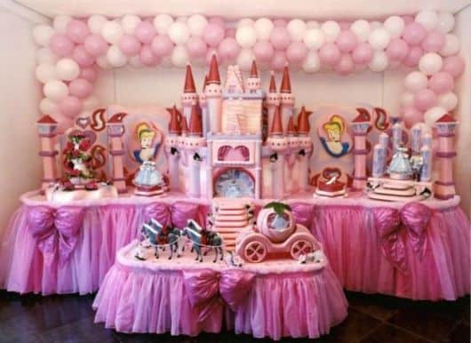 festa infantil rosa da cinderela