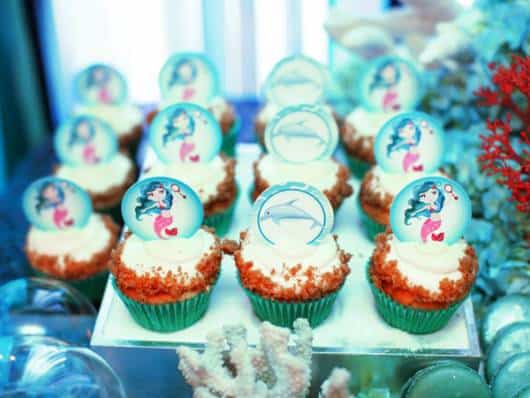 lindos cupcakes decorados com bottons