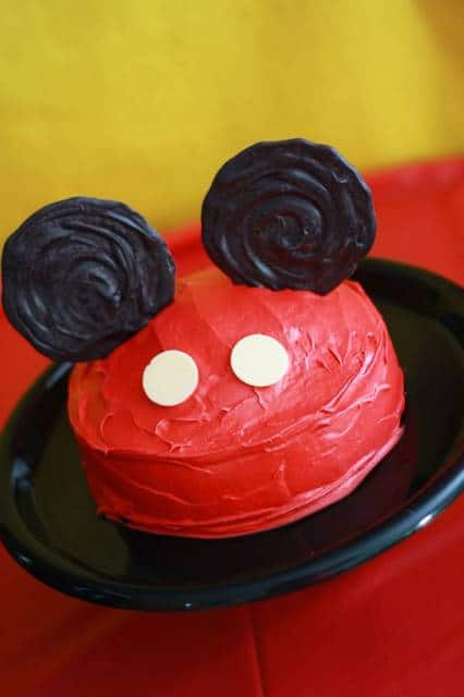 bolo mickey simples vermelho e preto