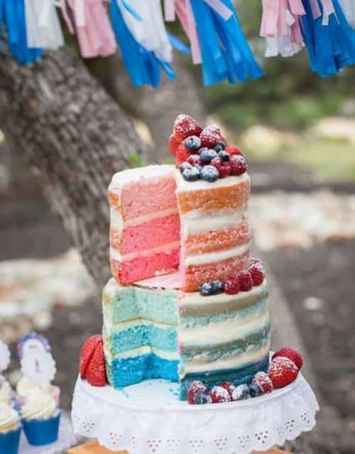 naked cake infantil colorido 