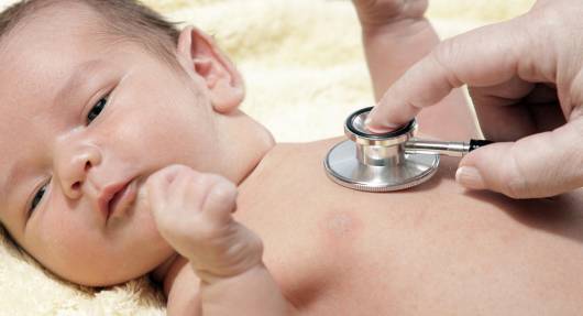 alergia em bebê com tratamento com médico 