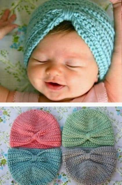 Montagem de bebe com touquinha azul claro e montagem com toucas turbantes em outras alternativas de cores.
