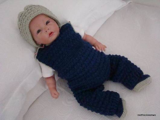 macacão de crochê para bebê com perna longa e sem manga
