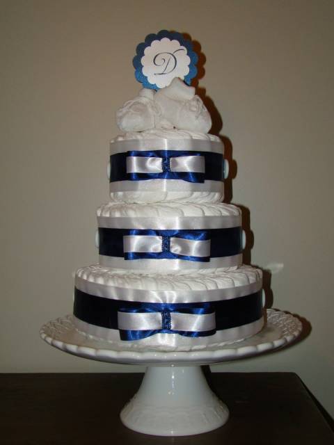 bolo de fraldas azul marinho