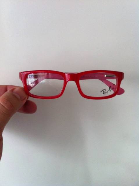 óculos vermelho Ray Ban