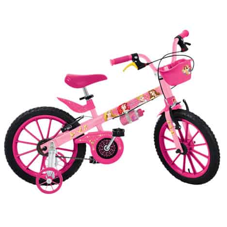 As meninas costumam gostar de rosa, por que não então uma bicicleta dessa cor?
