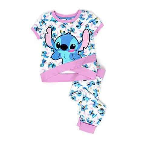 Pijama com estampa do Stitch e detalhes em rosa