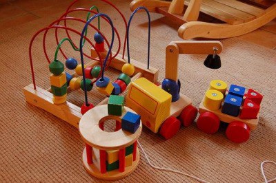 Presente Dia das Crianças brinquedo montessori labirinto