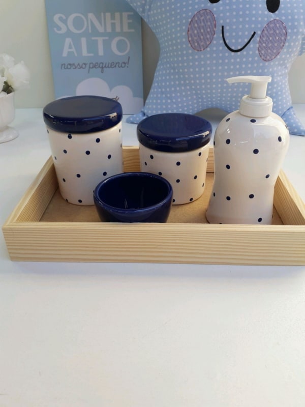 kit higiene de porcelana em azul marinho e branco