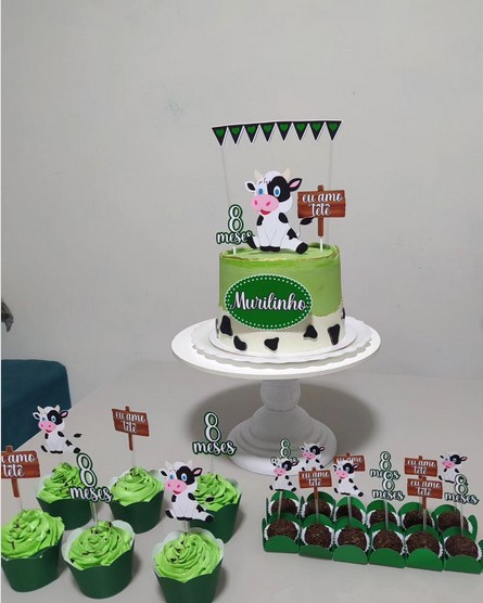 15 decoração verde mesversário vaquinha @amandacardoso confeitaria