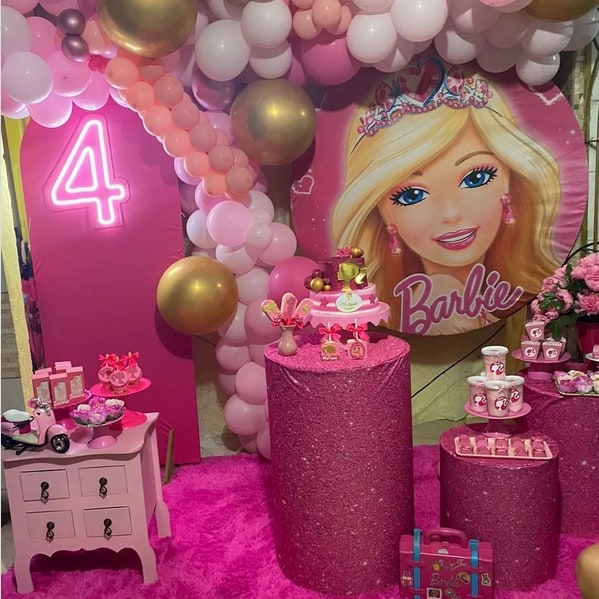 20 mesversário decorado Barbie princesa @gpecasdecor