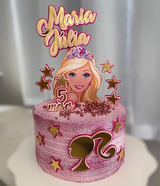 23 glow cake mesversário Barbie @lacaramelleconfeitaria