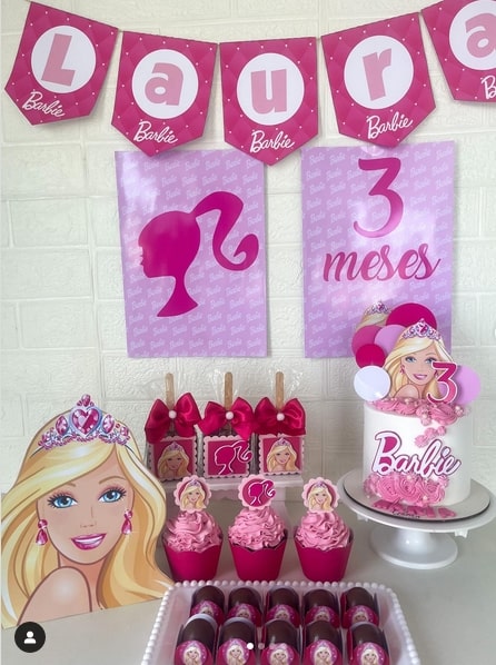 9 festa simples mesversário Barbie @ daviladocesesalgados