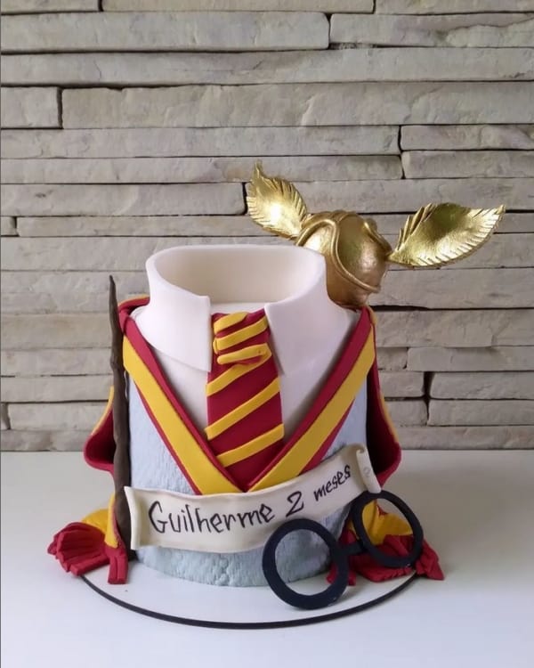 26 bolo criativo mesversário Harry Potter @odocemanah