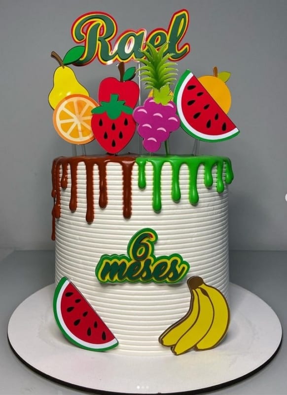 50 bolo simples mesversário frutas @mariane cakes