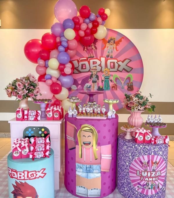 28 decoração de festa menina tema Roblox @festinha express