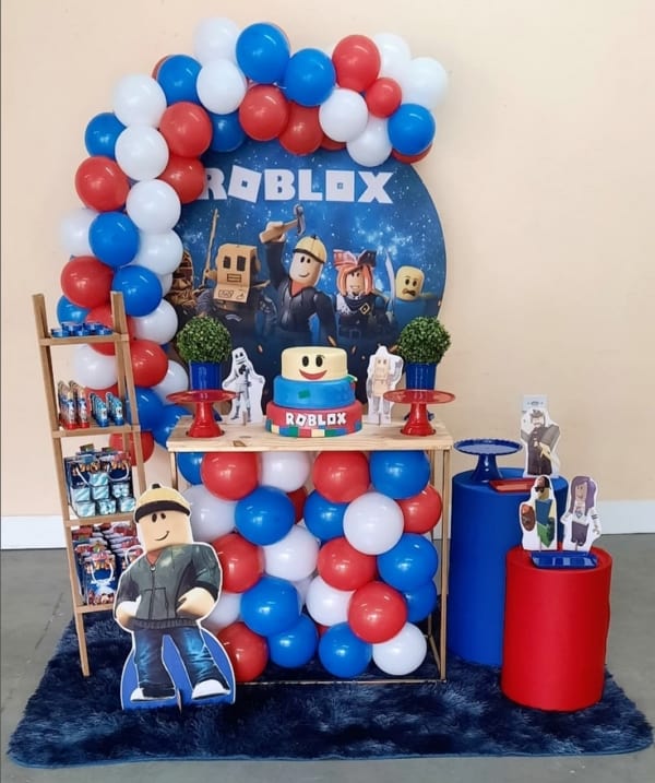 6 decoração Roblox com balões @kaka festaas