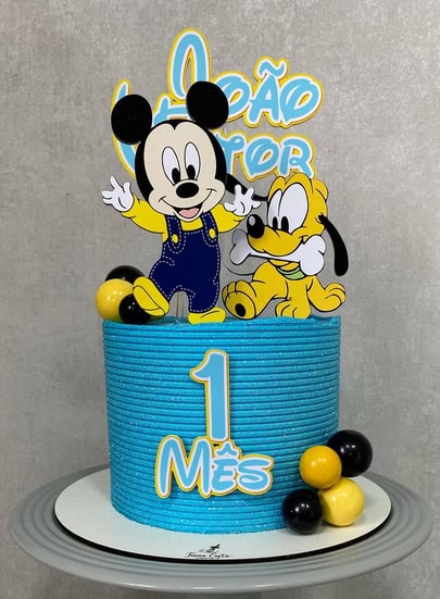 32 bolo de mesversário Mickey @tianacostabolos
