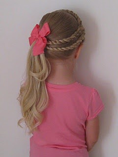 Penteado Infantil para Casamento – 42 Ideias Completamente Fofas!