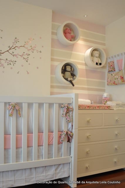 nichos de gesso para quarto de bebê