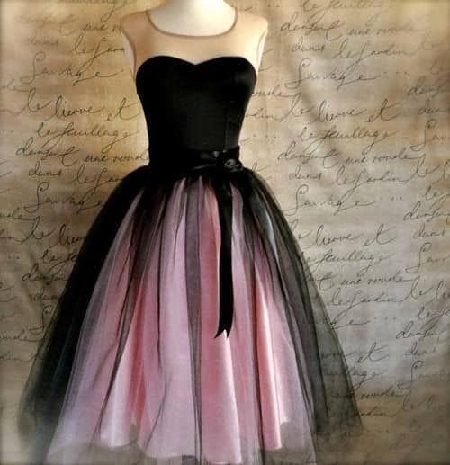 vestido preto e rosa