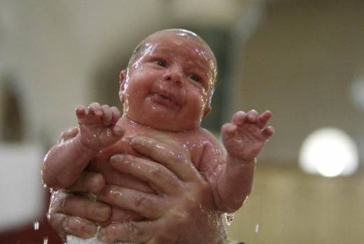 fotos batizado de bebe banho