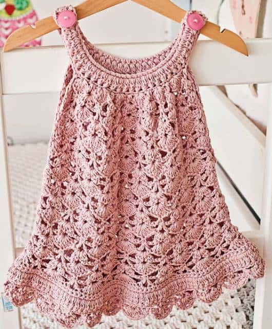 vestido de croche infantil branco e rosa