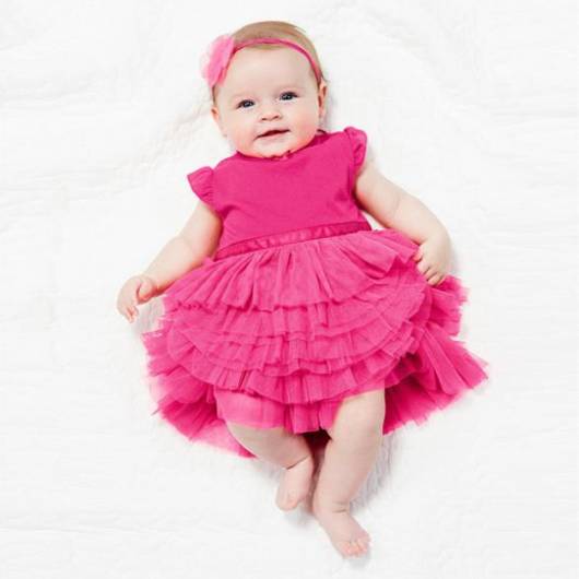 vestido rosa de bebê