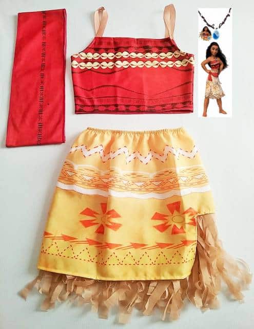 Roupa da moana simples