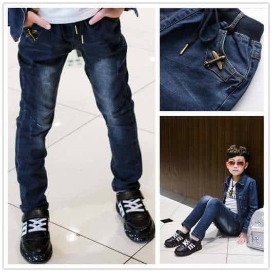 Modelo de calça jeans infantil masculina com elástico moderna