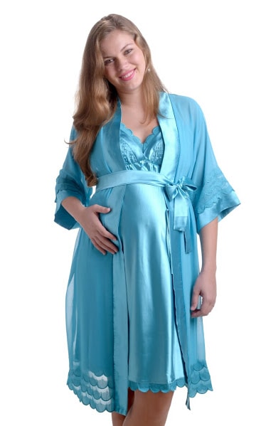 Camisola maternidade azul claro com robe