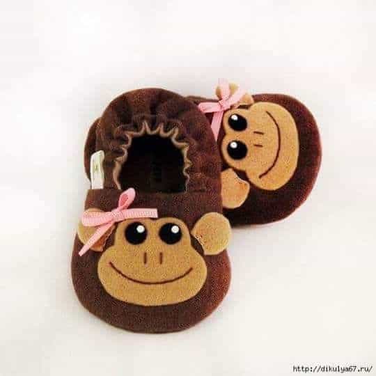 Pantufa infantil feminina de macaca
