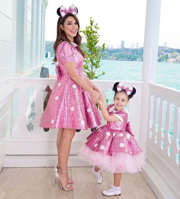 vestido da Minnie rosa para mãe e filha