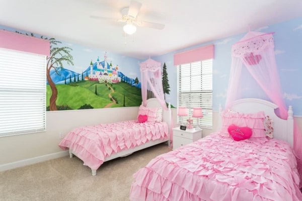 Dá para decorar o quarto com duas camas princesas