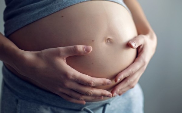 saiba se o ácido fólico ajuda a engravidar