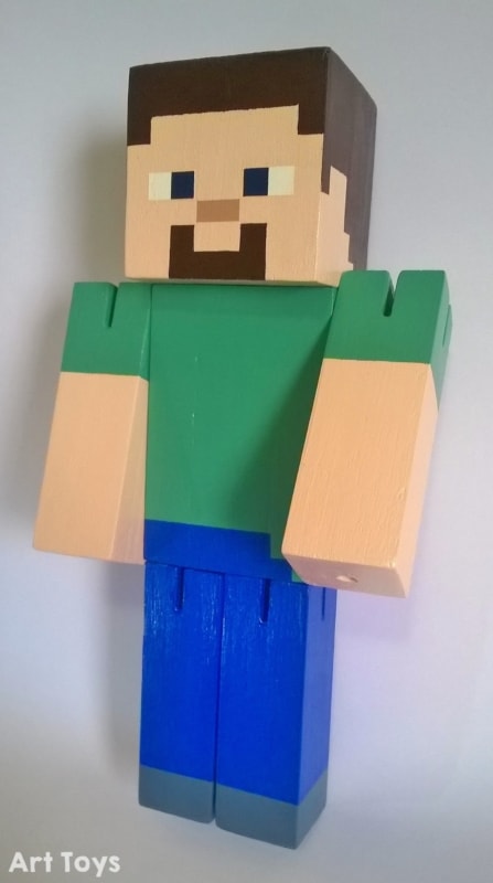 boneco de madeira Minecraft