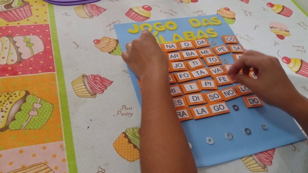 Jogos de Alfabetizacao Jogo das Silabas