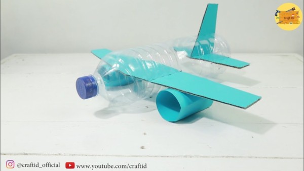 10 modelo simples de aviao reciclavel