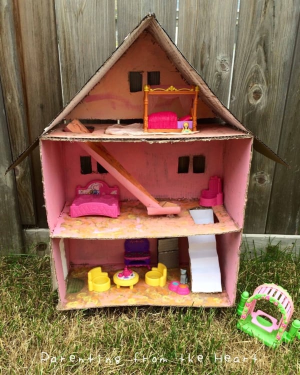 12 casa de boneca feita de papelao