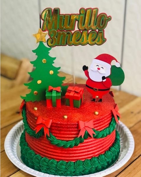 33 bolo vermelho para mesversario de natal @maurebolos