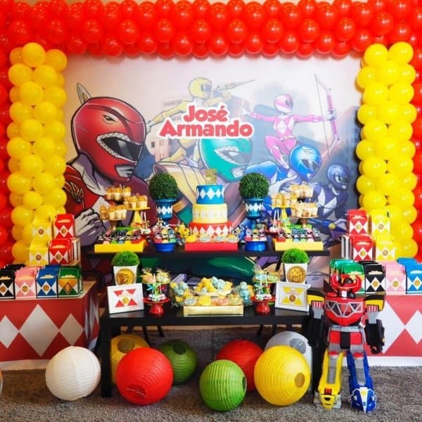 10 decoração colorida festa Power Rangers @feshta rd